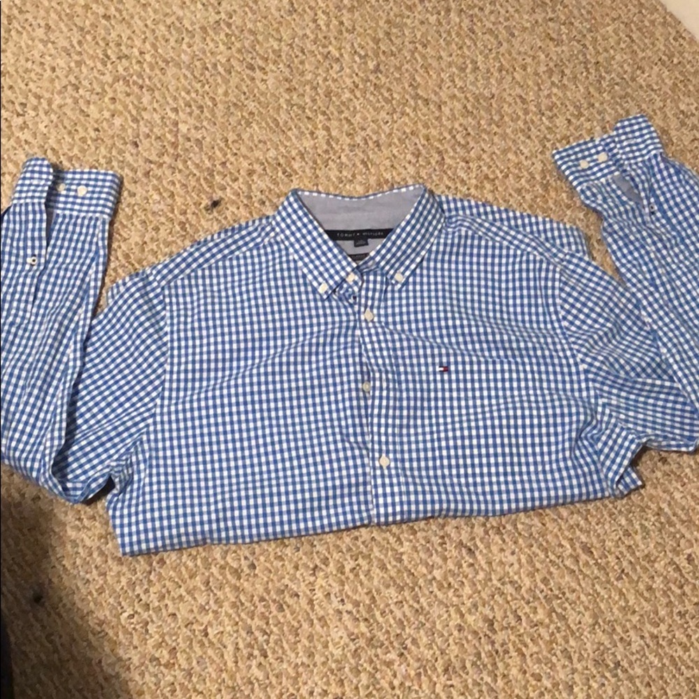 Tommy Hilfiger Button Up
